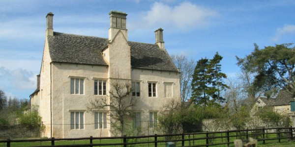 Cogges Manor Farm